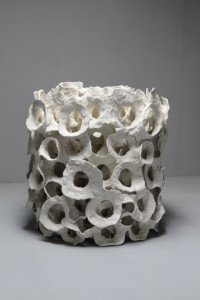 2012-22 H 38．L 39．W 37  Porcelain