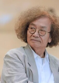 「台灣陶藝獎」首屆卓越獎得主徐永旭。圖／鶯歌陶瓷博物館提供